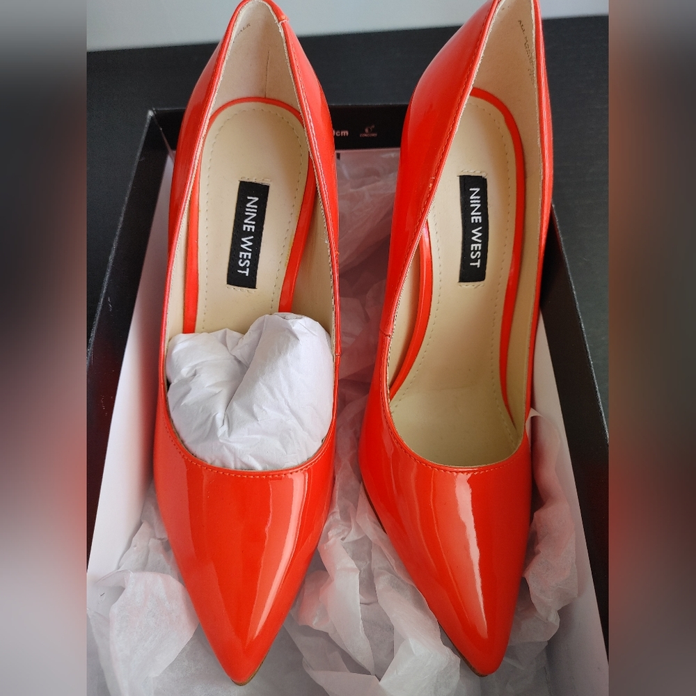 Nine West Bliss3 Pointy Toe Heels, Size 5, $39